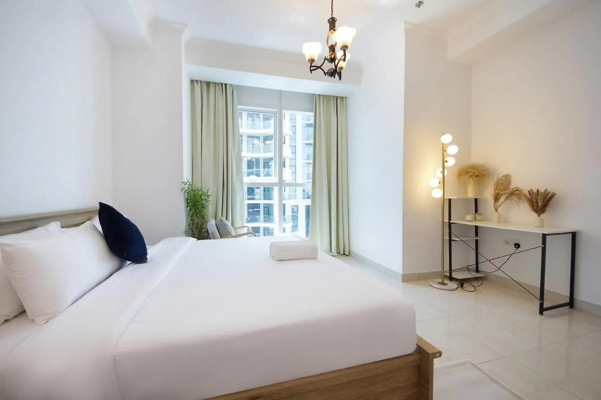Spectacular High Floor Studio Apt In Business Bay Dubai 0*,